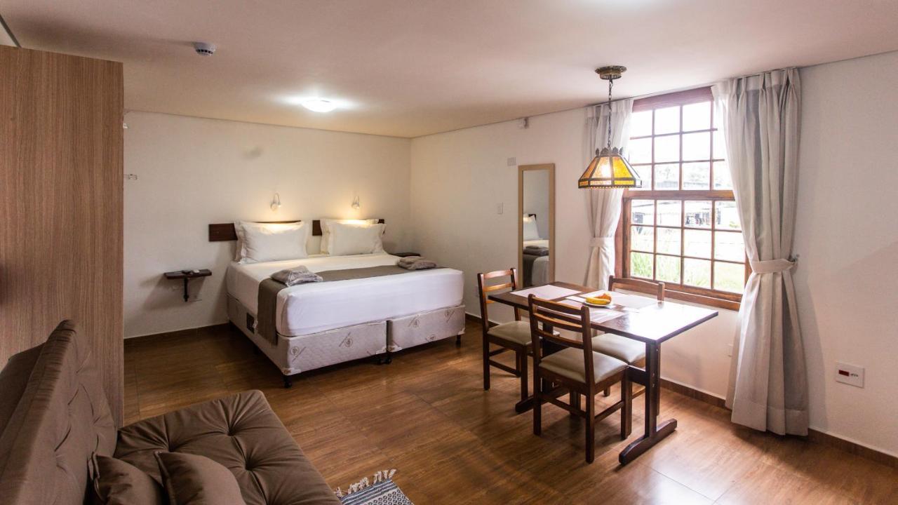 Hotel Chalet Monet - Granja Vianna Cotia  Exterior foto