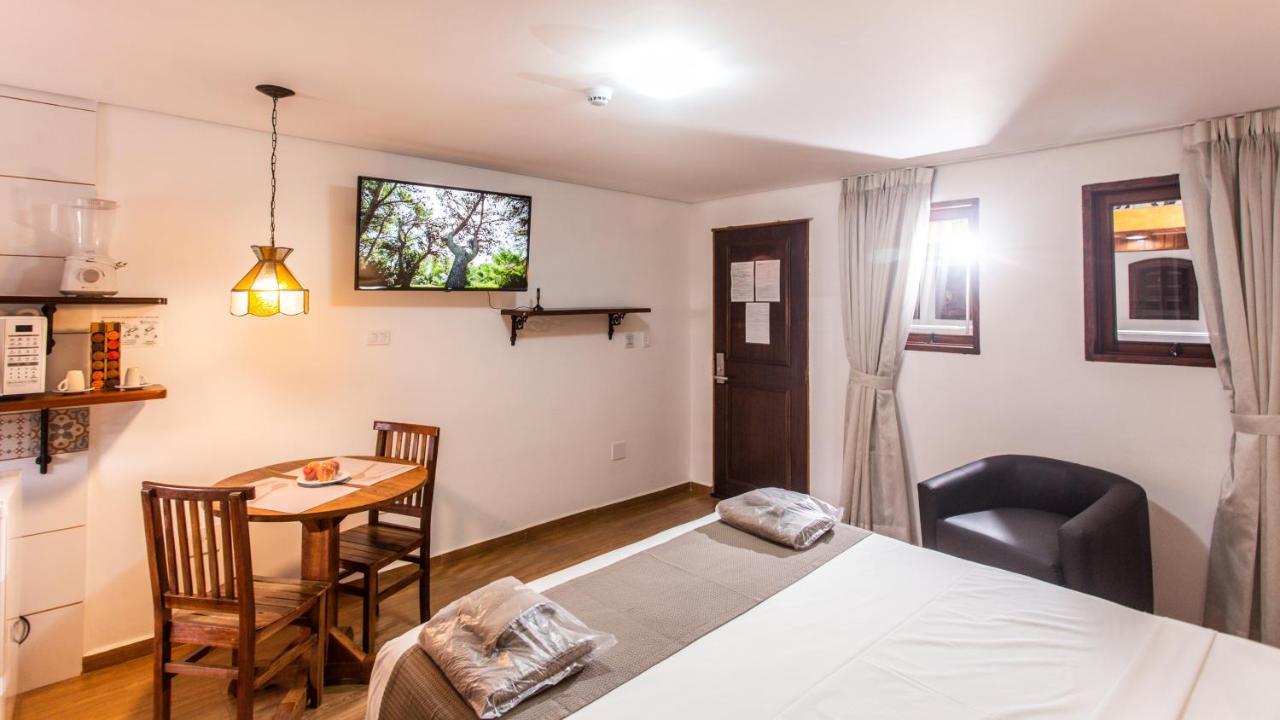 Hotel Chalet Monet - Granja Vianna Cotia  Exterior foto